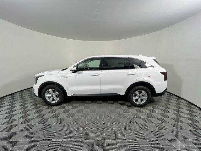 Photo of 2026 Glacier White Pearl Kia Sorento