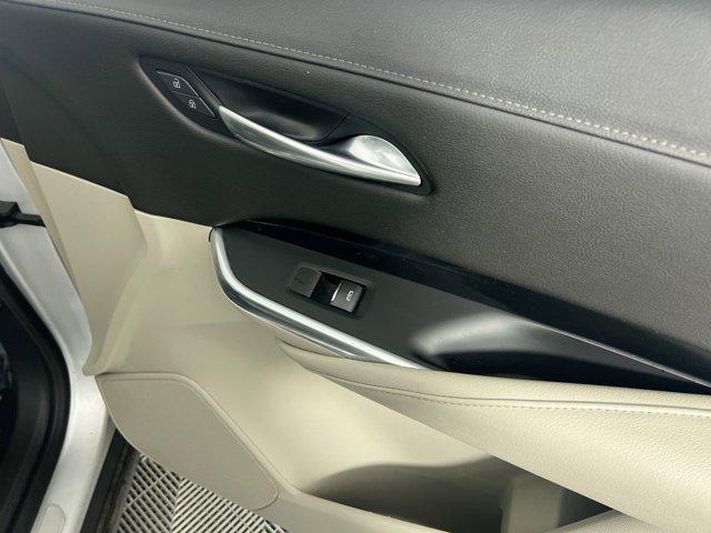 Photo of 2019 Radiant Silver Metallic Cadillac XT4