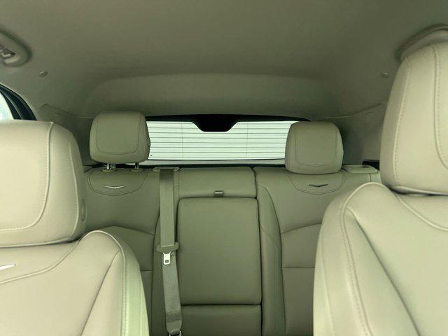 Photo of 2019 Radiant Silver Metallic Cadillac XT4