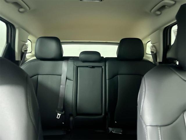 Photo of 2026 Wolf Gray Kia Sportage Hybrid
