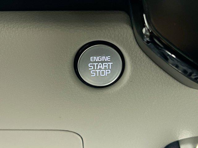Photo of 2026 Snow White Pearl Kia Carnival Hybrid