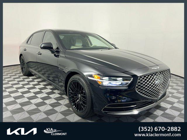 2022 Genesis G90