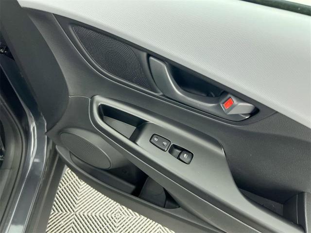 Photo of 2020 Thunder Gray Hyundai KONA
