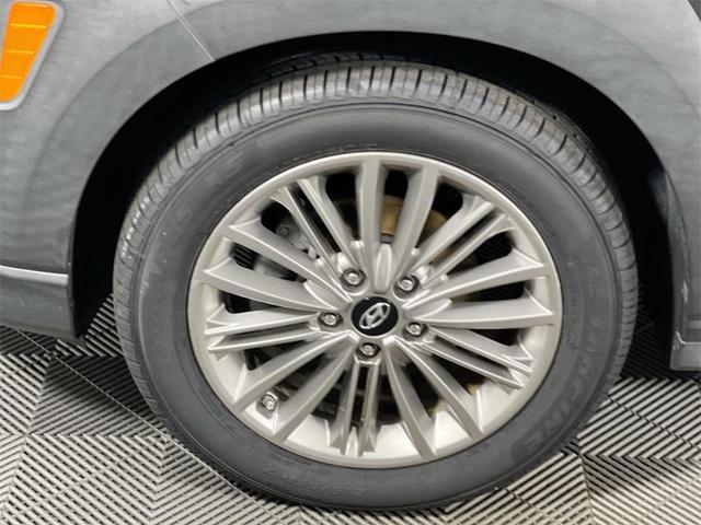 Photo of 2020 Thunder Gray Hyundai KONA