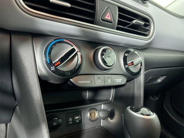 Photo of 2020 Thunder Gray Hyundai KONA