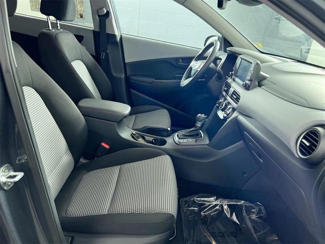 Photo of 2020 Thunder Gray Hyundai KONA