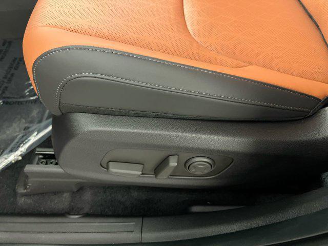 Photo of 2026 Aurora Black Pearl Kia Carnival