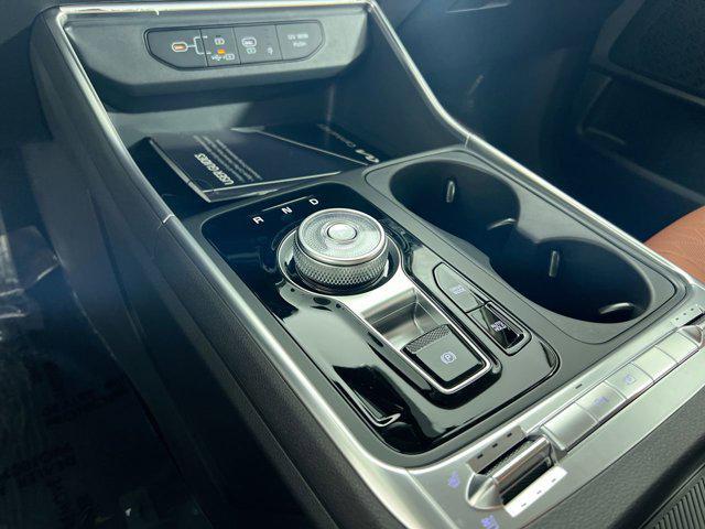 Photo of 2026 Aurora Black Pearl Kia Carnival