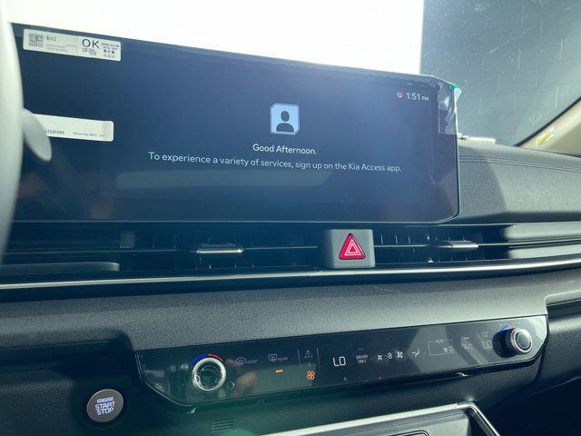 Photo of 2026 Aurora Black Pearl Kia Carnival