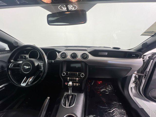 Photo of 2019 INGOT SILVER METALLIC Ford Mustang