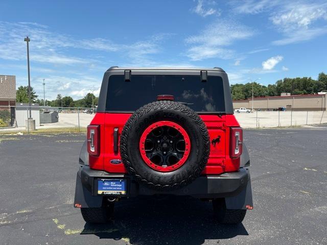 Photo of 2022 Race Red Ford Bronco