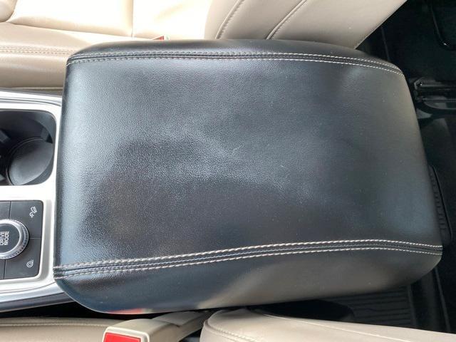 Photo of 2022 Stone Blue Metallic Ford Explorer