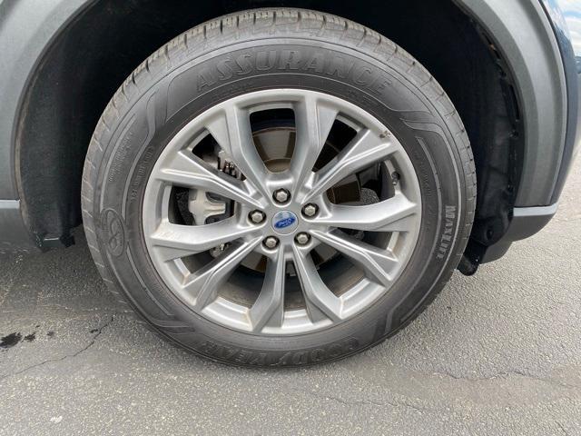 Photo of 2022 Stone Blue Metallic Ford Explorer