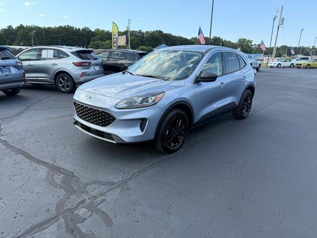 Photo of 2022 Ice Blue Ford Escape