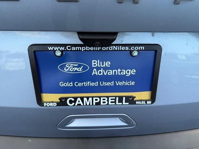 Photo of 2022 Ice Blue Ford Escape