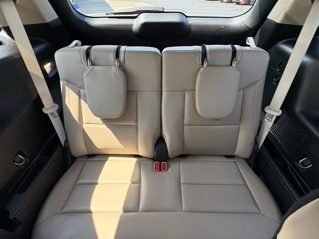 Photo of 2022 Rapid Red Metallic Tinted Clearcoat Ford Explorer