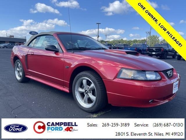 2001 Ford Mustang