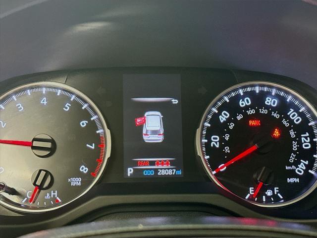 Photo of 2021 Silver Toyota RAV4