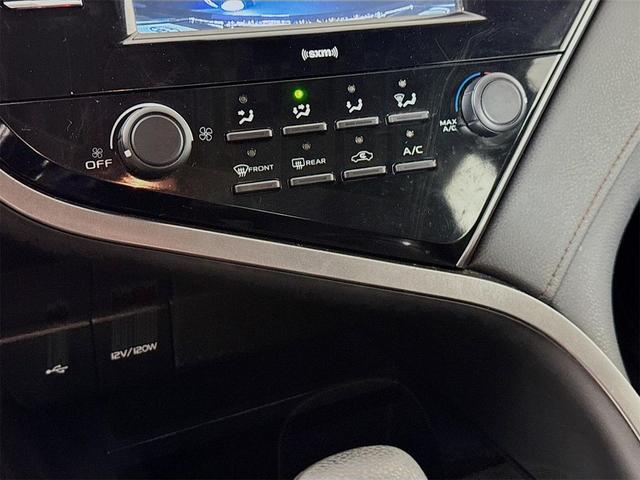 Photo of 2020 Galactic Aqua Mica Toyota Camry