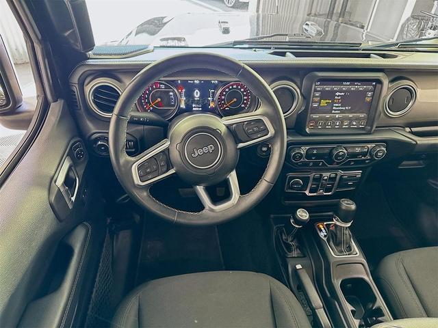 Photo of 2019 Black Clearcoat Jeep Wrangler Unlimited