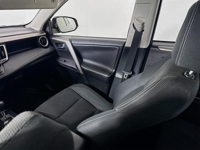 Photo of 2018 Magnetic Gray Metallic Toyota RAV4