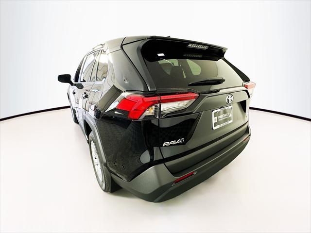 Photo of 2025 Black Toyota RAV4
