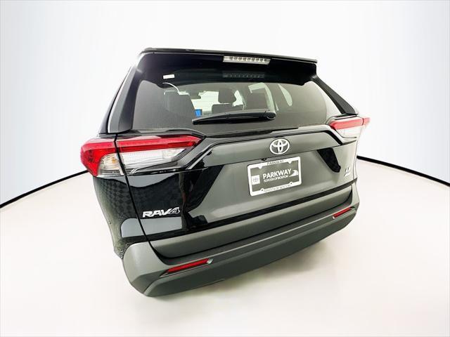 Photo of 2025 Black Toyota RAV4