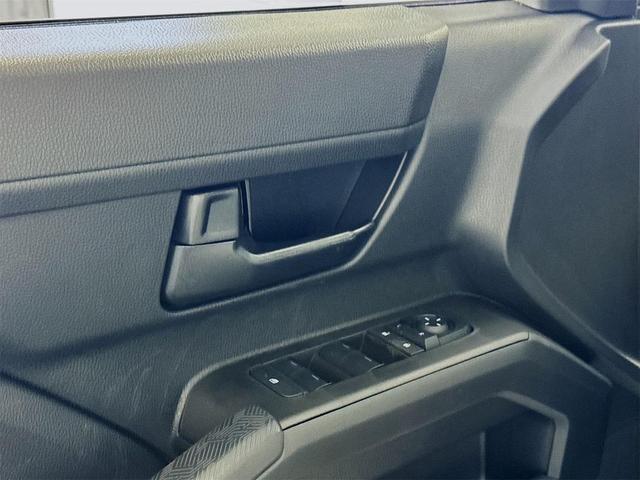 Photo of 2025 White Toyota Tacoma