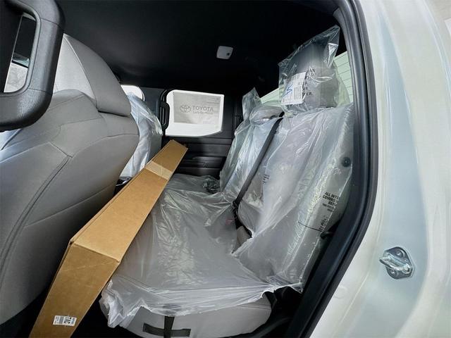 Photo of 2025 White Toyota Tacoma