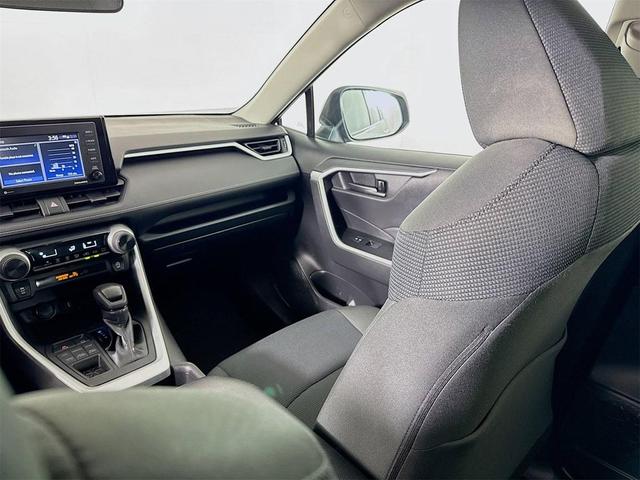 Photo of 2021 Silver Sky Metallic Toyota RAV4