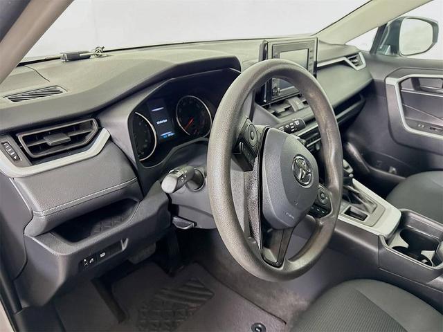 Photo of 2021 Silver Sky Metallic Toyota RAV4