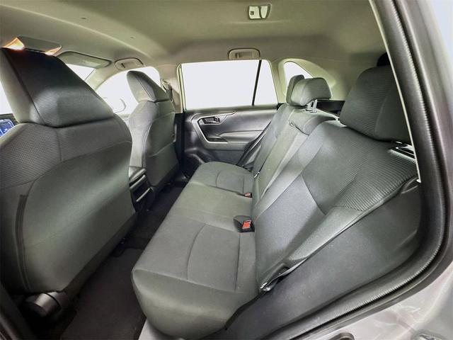 Photo of 2021 Silver Sky Metallic Toyota RAV4