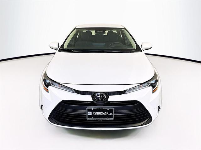Photo of 2024 Pear Toyota Corolla