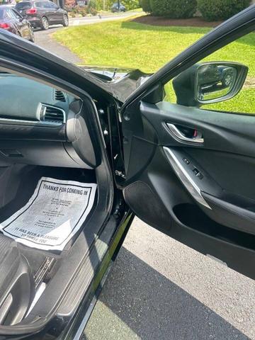 Photo of 2017 Jet Black Mica Mazda Mazda6