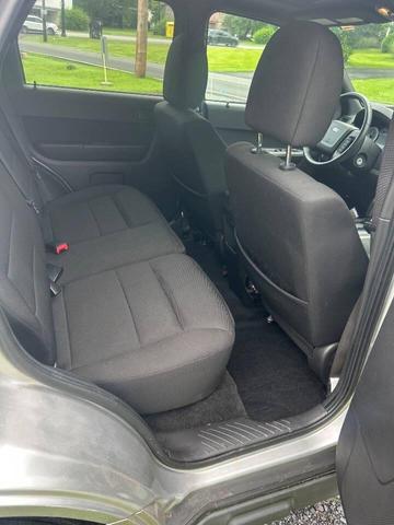 Photo of 2010 Ingot Silver Metallic Ford Escape