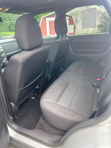 Photo of 2010 Ingot Silver Metallic Ford Escape