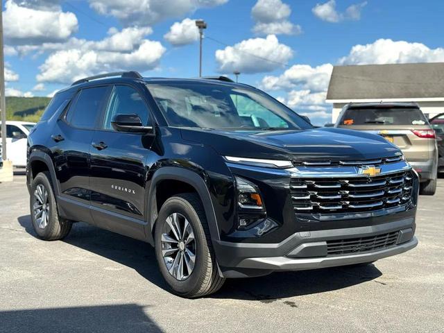 Photo of 2025 Black Chevrolet Equinox