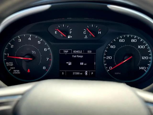 Photo of 2023 White Chevrolet Malibu