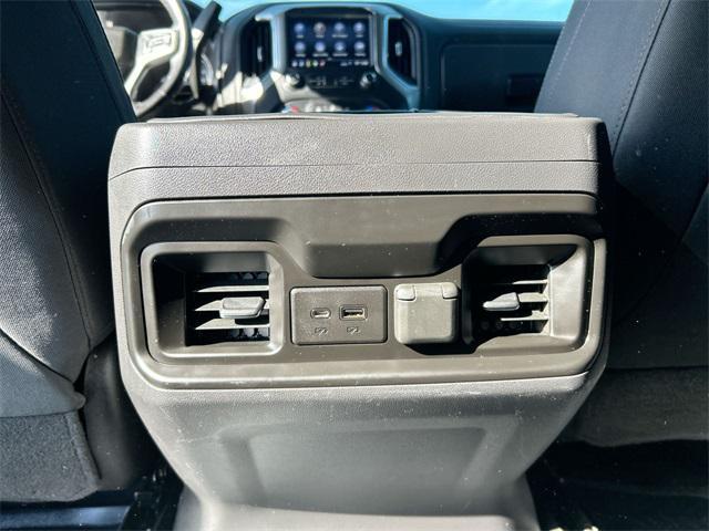 Photo of 2019 Silver Ice Metallic Chevrolet Silverado 1500