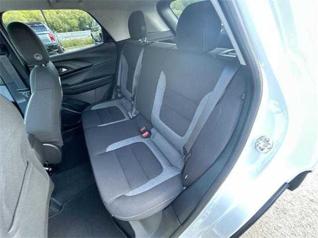 Photo of 2026 Summit White Chevrolet Trailblazer