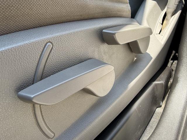 Photo of 2019 Summit White Chevrolet Silverado 2500