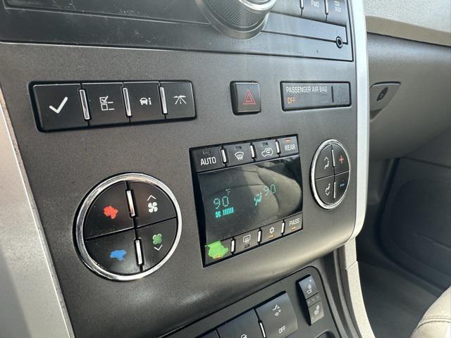 Photo of 2011 Cyber Gray Metallic Chevrolet Traverse