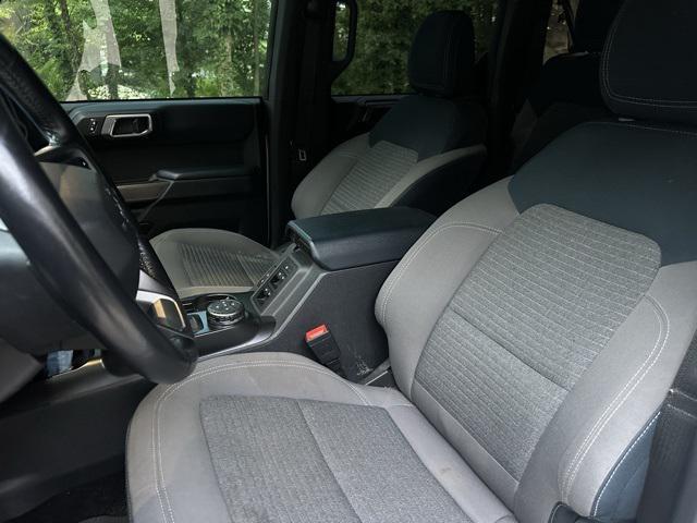 Photo of 2022 Oxford White Ford Bronco