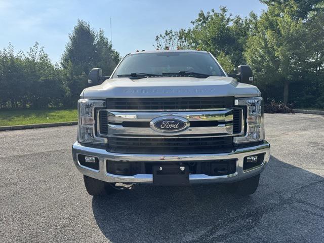 Photo of 2018 Ingot Silver Ford F-350