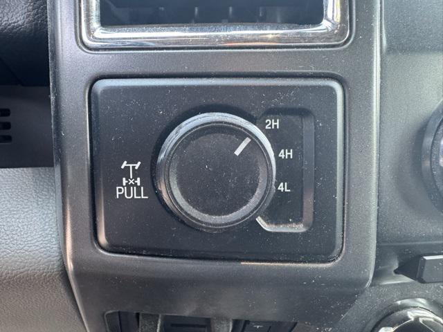 Photo of 2018 Ingot Silver Ford F-350