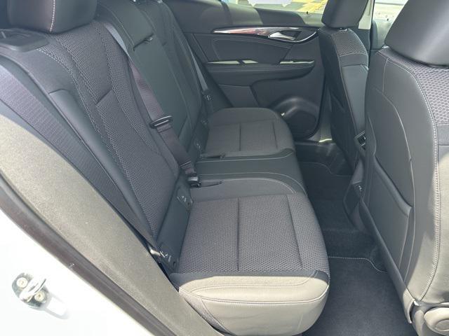 Photo of 2022 Summit White Buick Envision