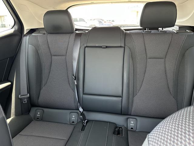 Photo of 2022 Summit White Buick Envision