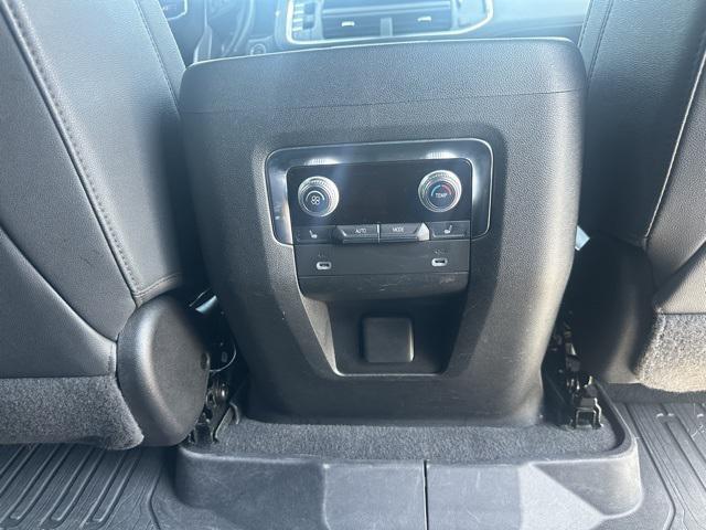 Photo of 2022 Summit White GMC Yukon XL