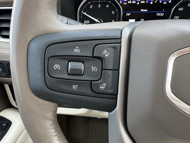 Photo of 2021 Pearl Beige Metallic GMC Yukon