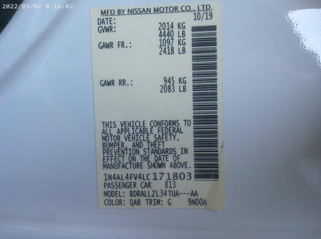 Photo of 2020 Pearl White Tricoat Nissan Altima